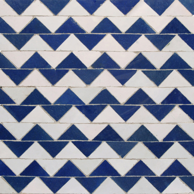 Mosaic House Moroccan tile Joon 1-15 White Cobalt Blue  zellige, mosaic, zellij, field, pattern, glaze, zigzag, simple 