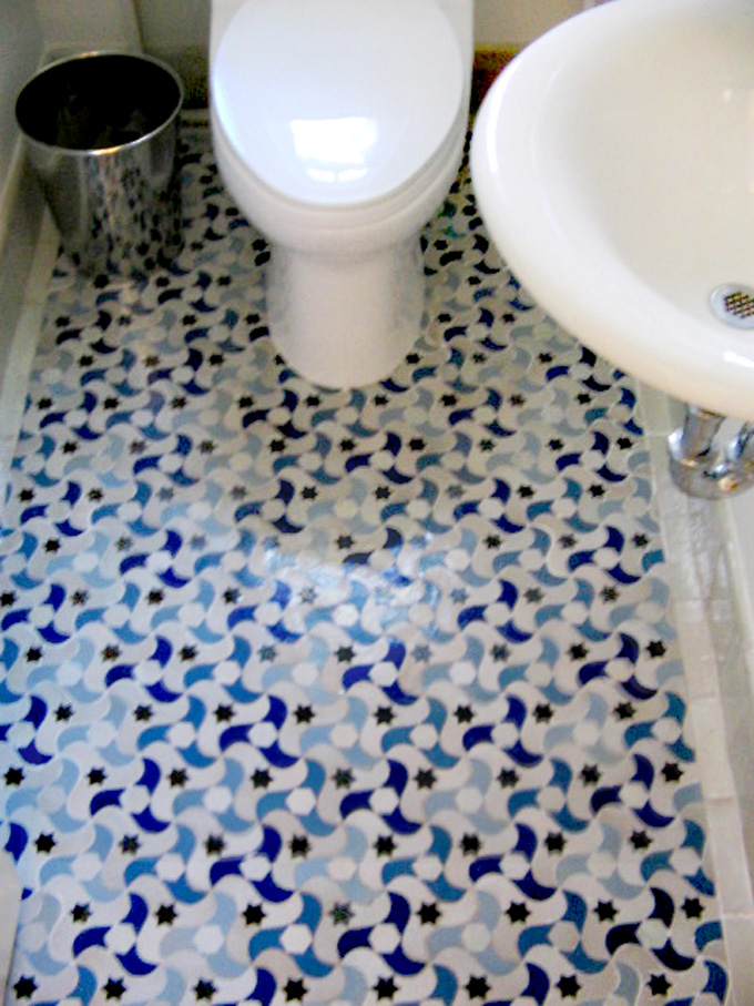 Mosaic House Moroccan tile RafRaf K 1-2-15-17-6 White Light Blue Cobalt Blue Sky blue Black  zellige, mosaic, zellij, field, pattern, glaze, stars, playful, intricate 